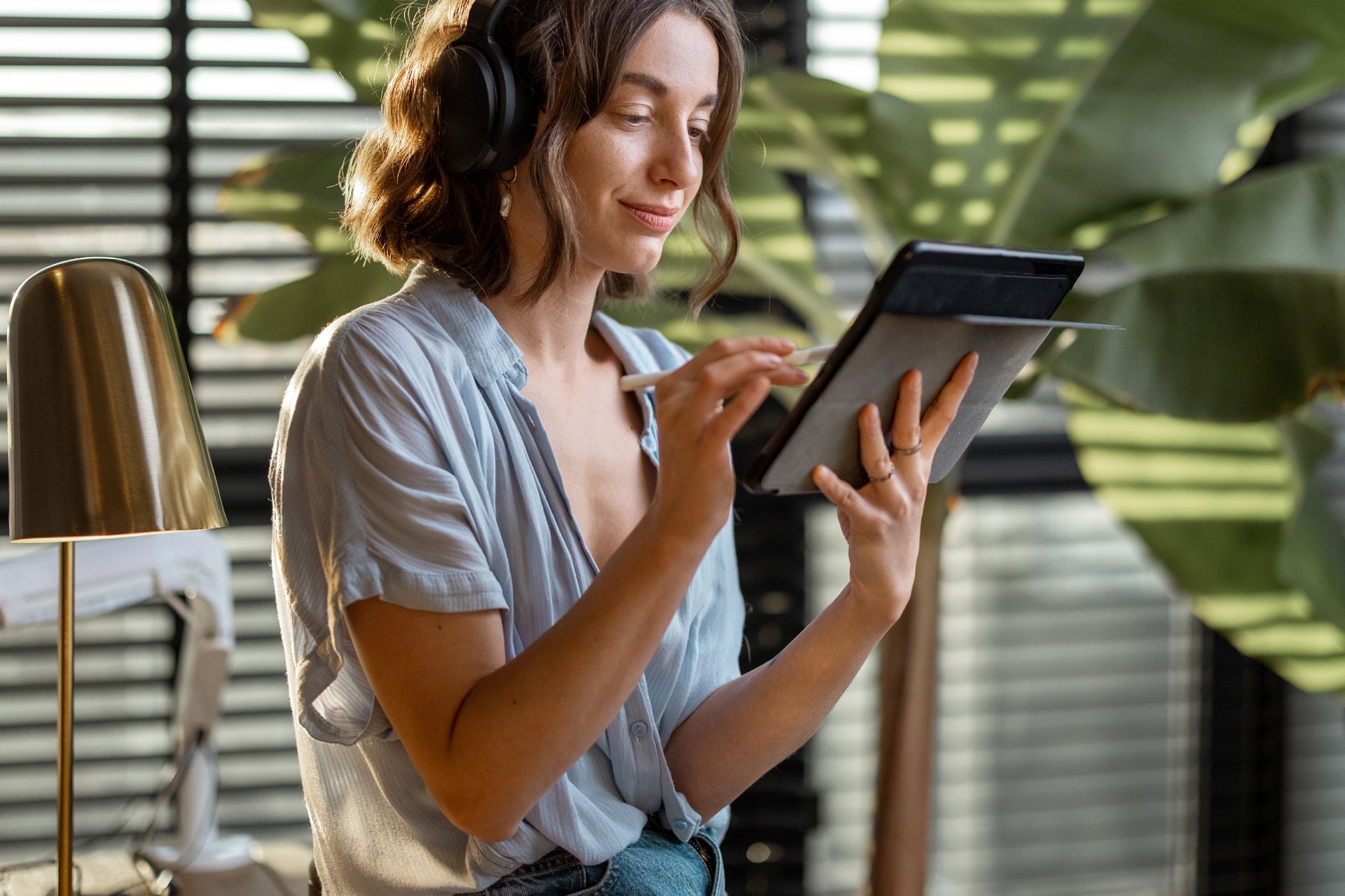 Venetian Blinds – Perfect Light Control