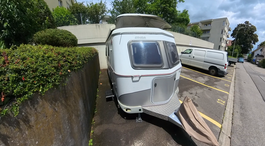 Una caravana convertida en casa inteligente