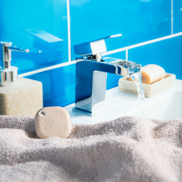 Shelly BLU Button Tough bagno
